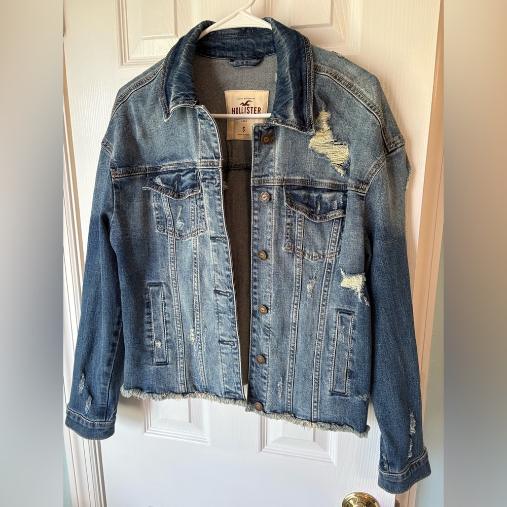 Hollister Women's Distressed Blue Jean Jacket